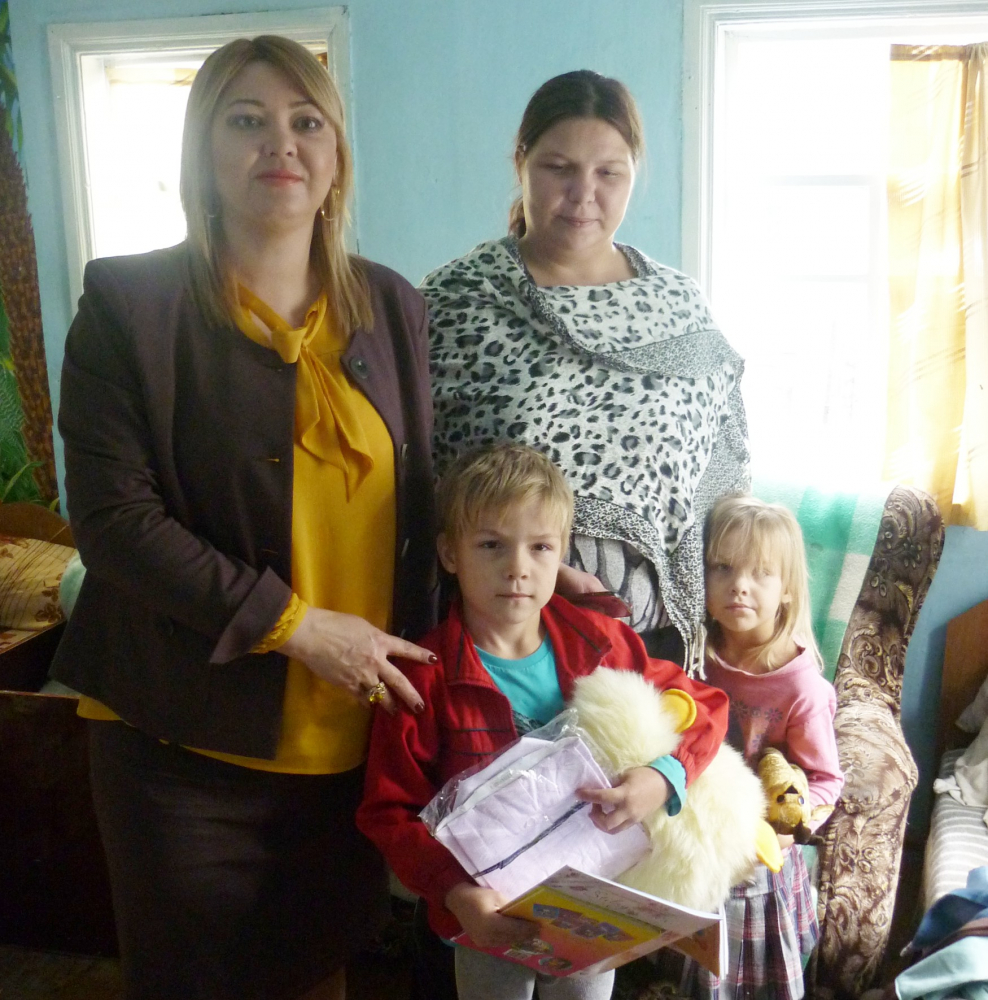 Помощь многодетным семьям Кизляра