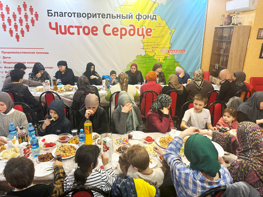 Ифтар от неизвестного благотворителя: день второй